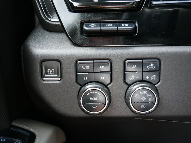Thumbnail: 2023 Chevrolet Silverado 1500 - 22