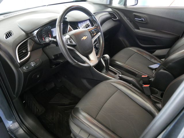 Thumbnail: 2020 Chevrolet Trax - 2