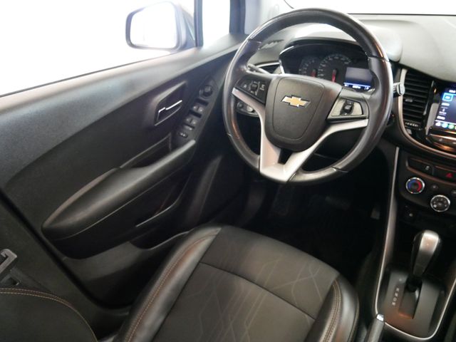 Thumbnail: 2020 Chevrolet Trax - 6
