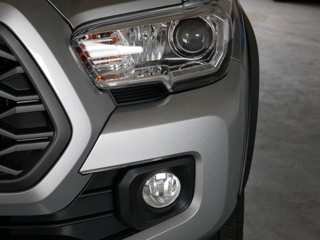 Thumbnail: 2022 Toyota Tacoma - 13
