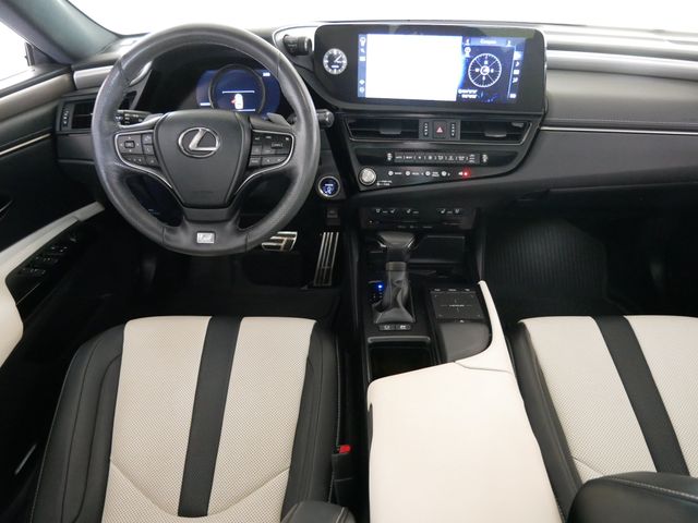 Thumbnail: 2022 Lexus ES - 7