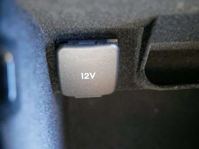 Thumbnail: 2023 Lincoln Corsair - 19