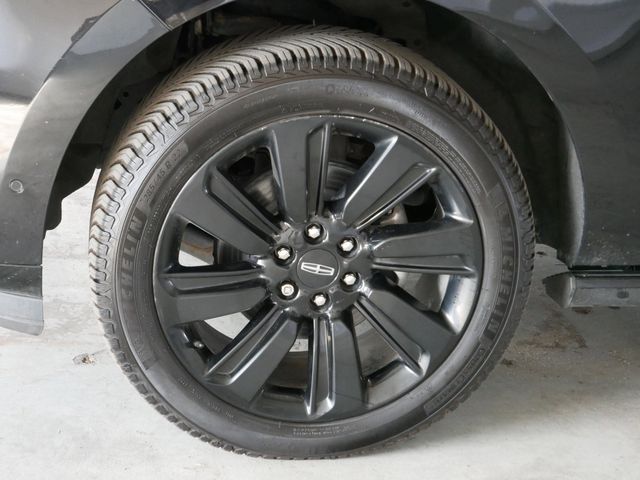 Thumbnail: 2022 Lincoln Navigator L - 5