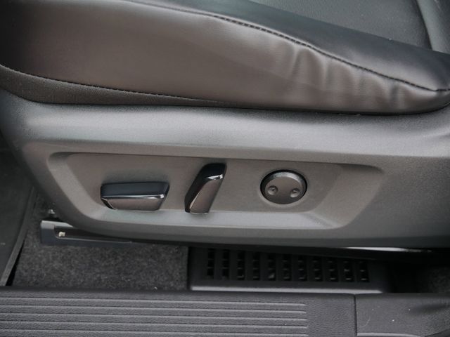 Thumbnail: 2023 Nissan Rogue - 24