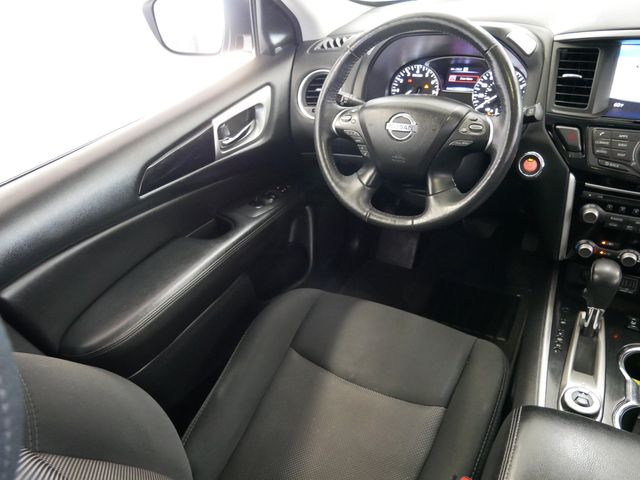 Thumbnail: 2018 Nissan Pathfinder - 6