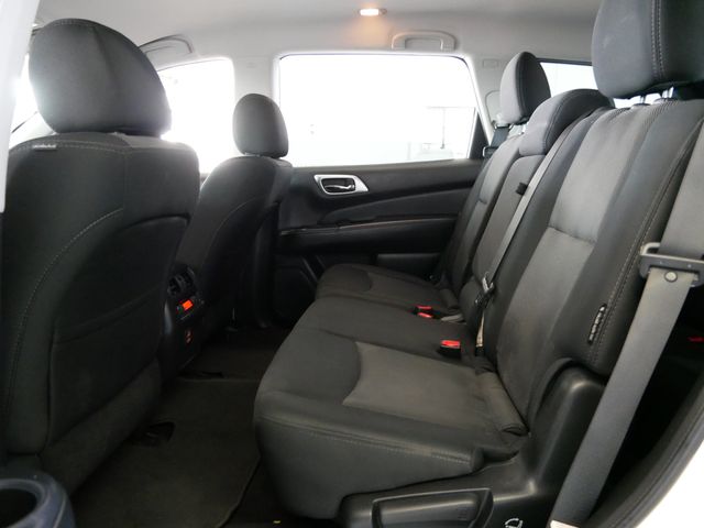 Thumbnail: 2018 Nissan Pathfinder - 8