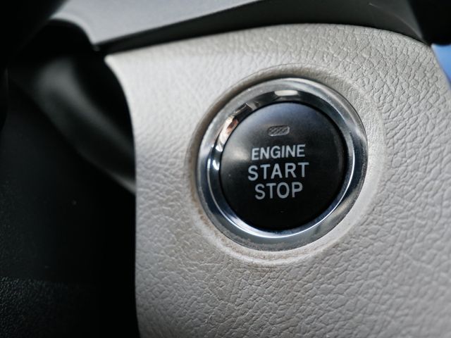 Thumbnail: 2017 Toyota Sienna - 26