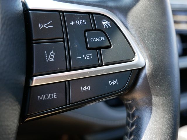 Thumbnail: 2020 Toyota Highlander - 26