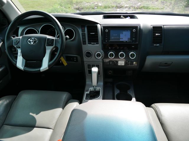 Thumbnail: 2014 Toyota Sequoia - 8
