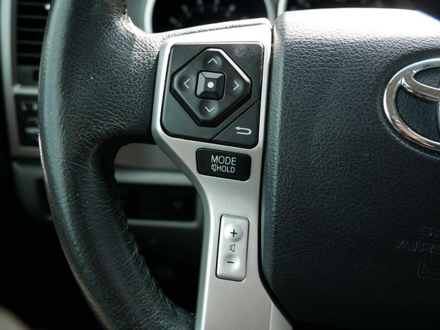 Thumbnail: 2014 Toyota Sequoia - 24