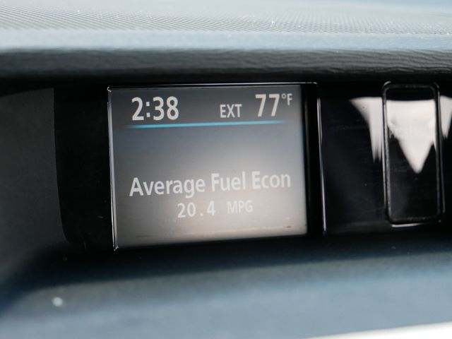 Thumbnail: 2011 Toyota Sienna - 11