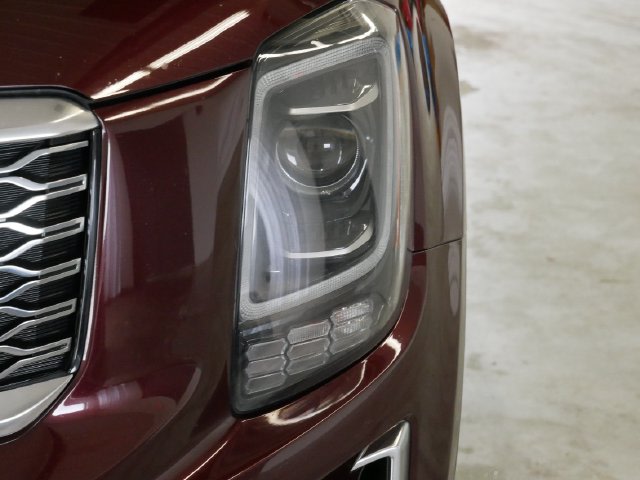 Thumbnail: 2020 Kia Telluride - 14