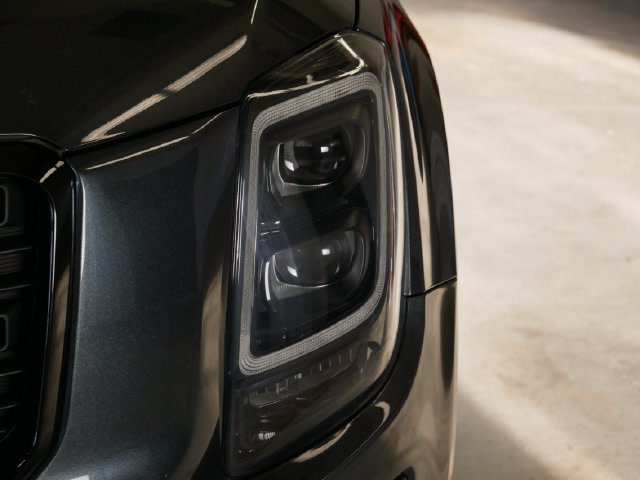 Thumbnail: 2022 Kia Telluride - 14