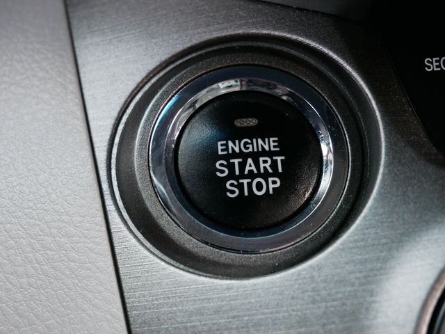 Thumbnail: 2010 Toyota RAV4 - 28
