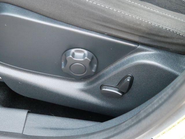 Thumbnail: 2018 Ford EcoSport - 24