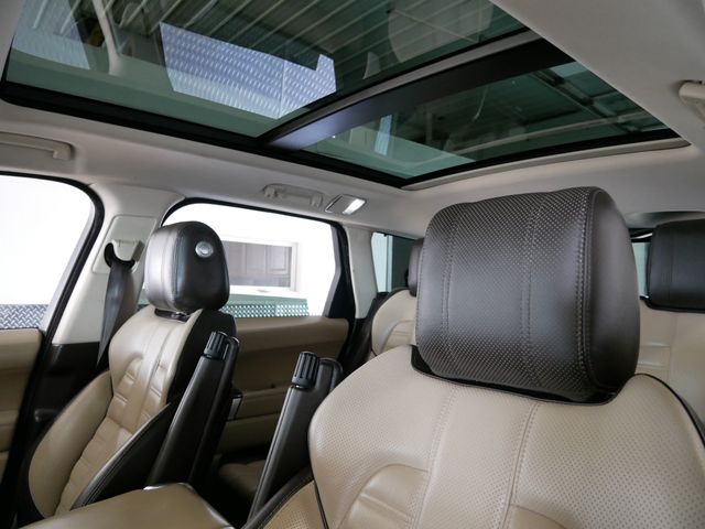 Thumbnail: 2014 Land Rover Range Rover Sport - 20
