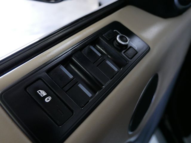 Thumbnail: 2014 Land Rover Range Rover Sport - 17