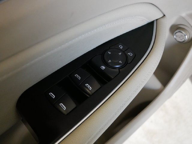 Thumbnail: 2019 Buick Regal - 16