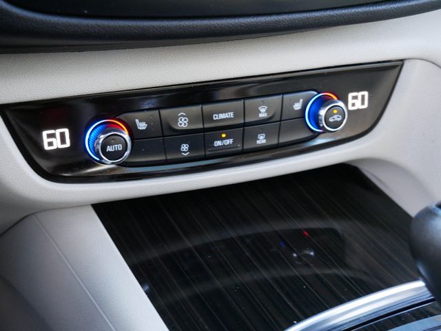 Thumbnail: 2019 Buick Regal - 20