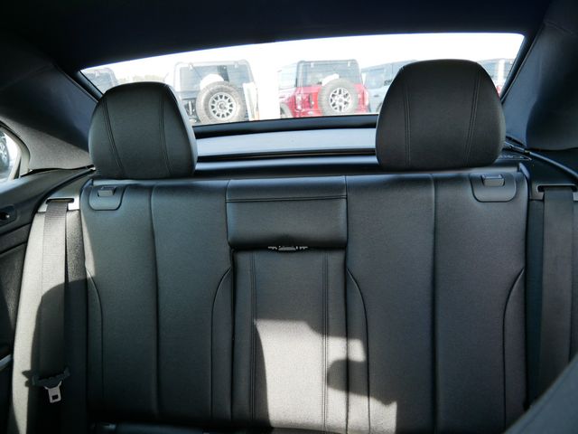 Thumbnail: 2017 BMW 4 Series - 9