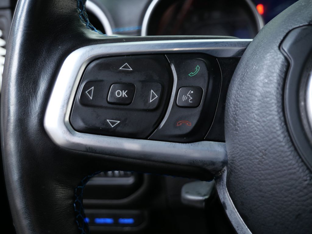 Thumbnail: 2022 Jeep Wrangler - 22