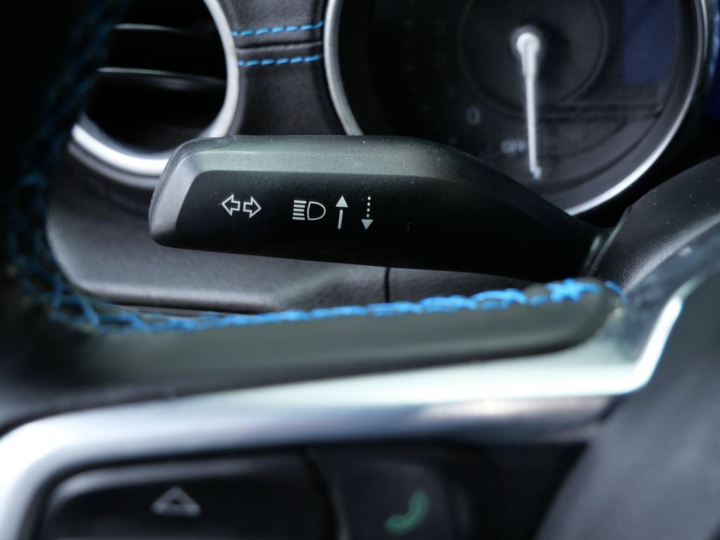 Thumbnail: 2022 Jeep Wrangler - 23