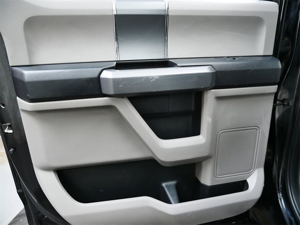 Thumbnail: 2016 Ford F-150 - 18