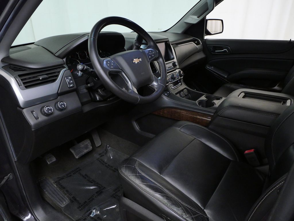 Thumbnail: 2017 Chevrolet Suburban - 2