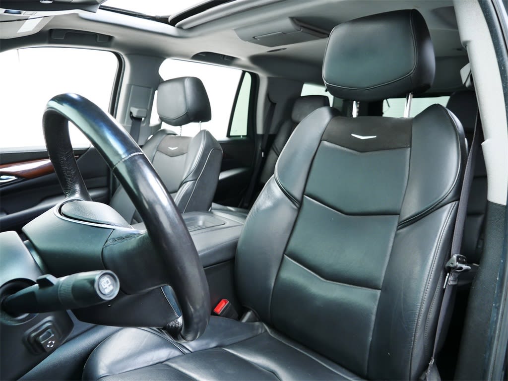 Thumbnail: 2018 Cadillac Escalade - 8