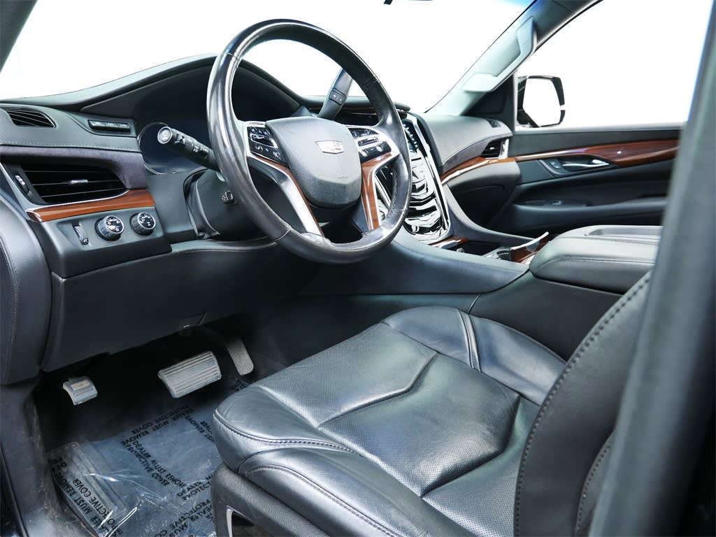 Thumbnail: 2018 Cadillac Escalade - 2