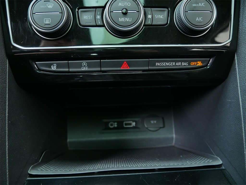 Thumbnail: 2019 Volkswagen Atlas - 13