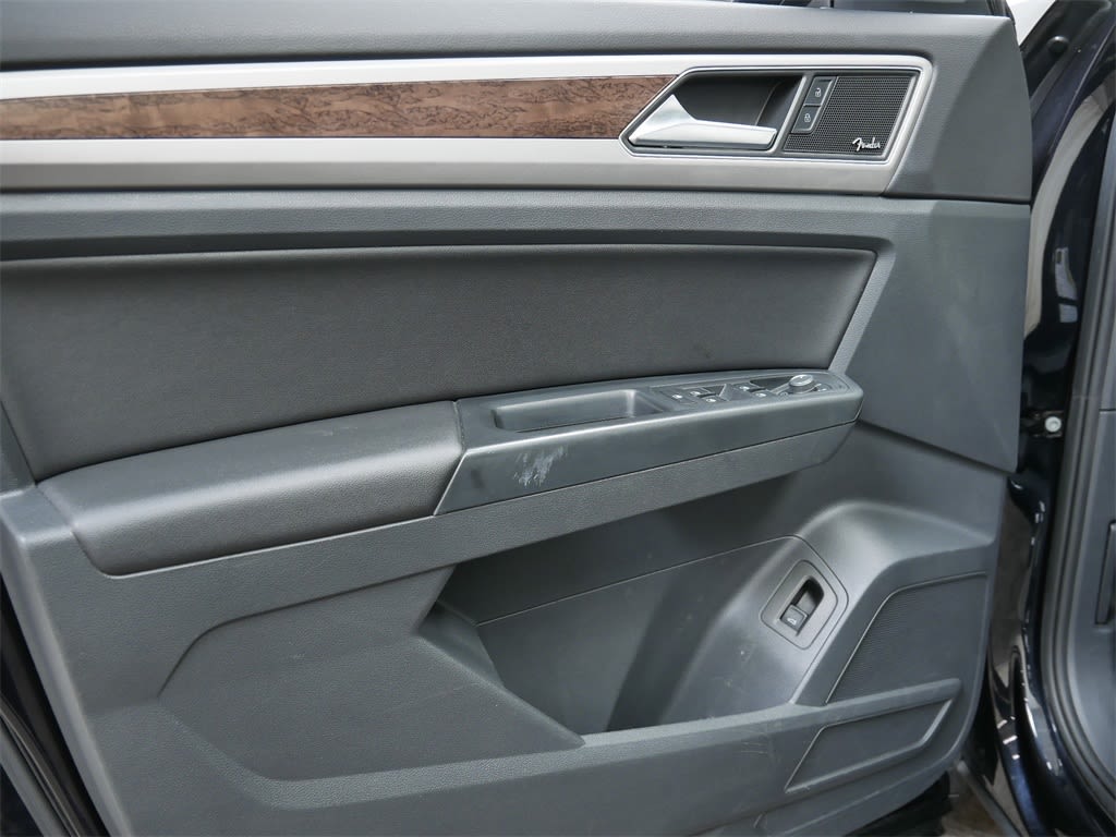 Thumbnail: 2019 Volkswagen Atlas - 17