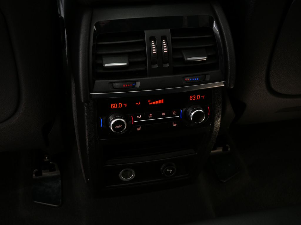 Thumbnail: 2016 BMW X5 - 18