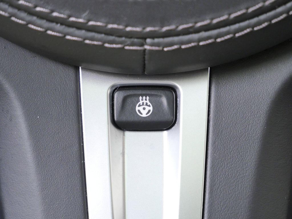 Thumbnail: 2021 BMW X5 - 23