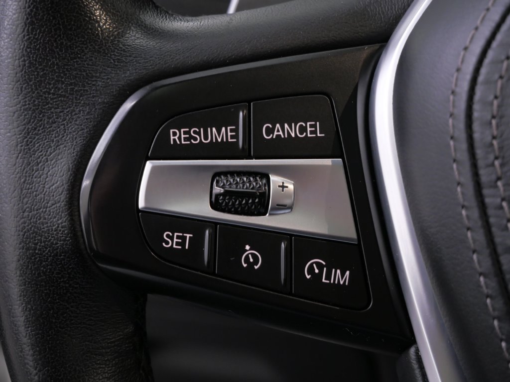 Thumbnail: 2022 BMW X5 - 22