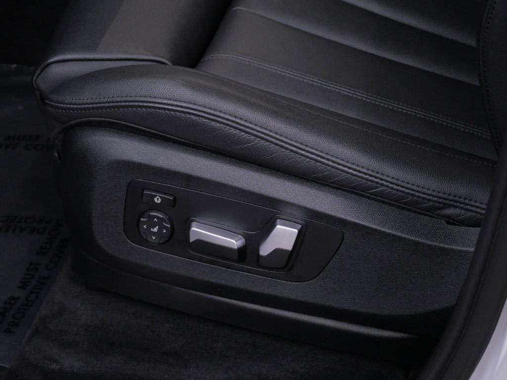 Thumbnail: 2022 BMW X5 - 17
