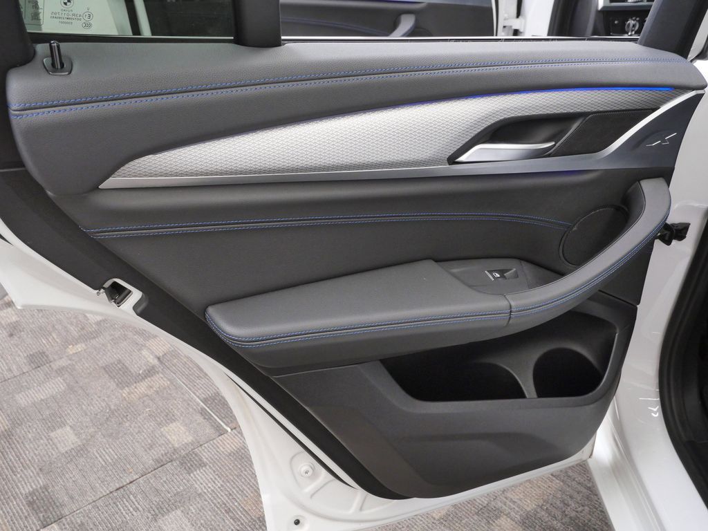 Thumbnail: 2019 BMW X3 - 17