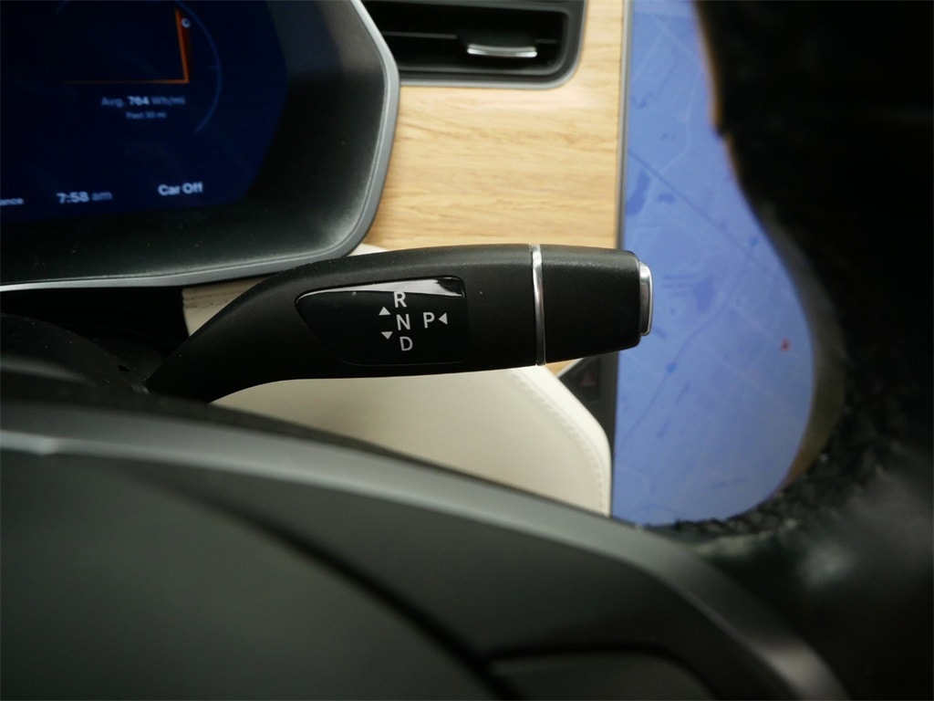 Thumbnail: 2020 Tesla Model S - 12