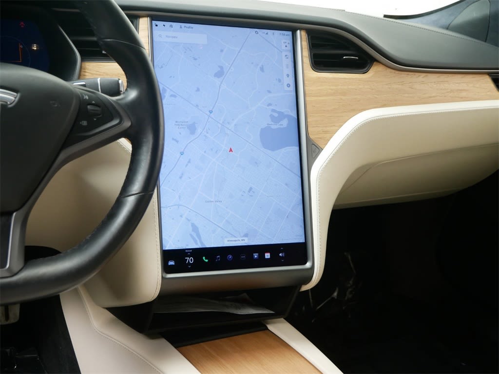 Thumbnail: 2020 Tesla Model S - 11