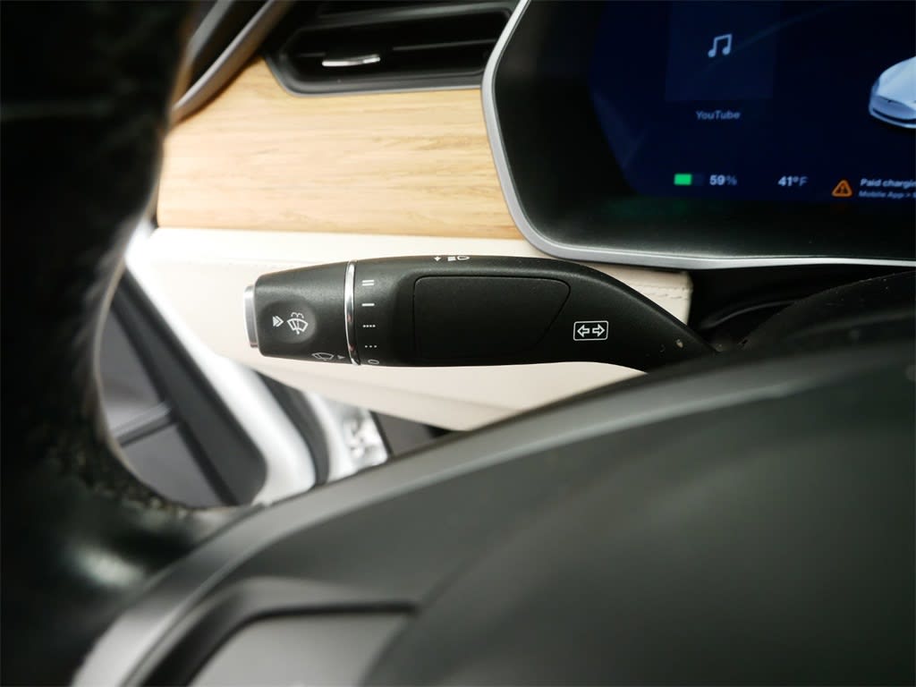 Thumbnail: 2020 Tesla Model S - 23