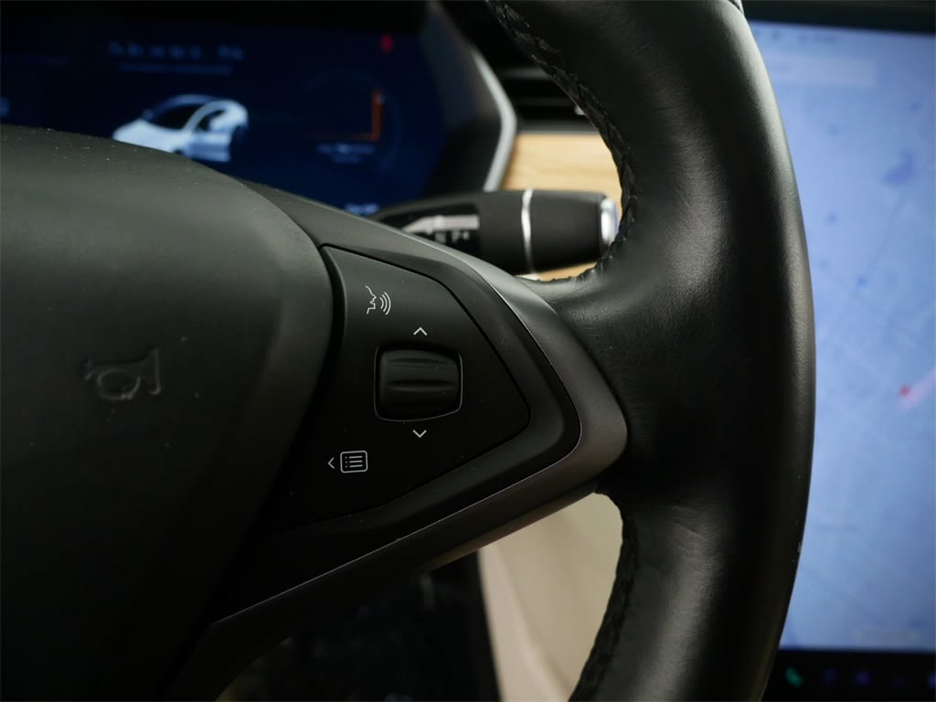 Thumbnail: 2020 Tesla Model S - 22