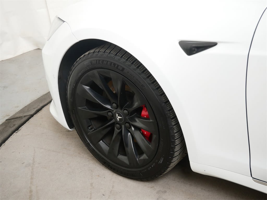 Thumbnail: 2020 Tesla Model S - 8