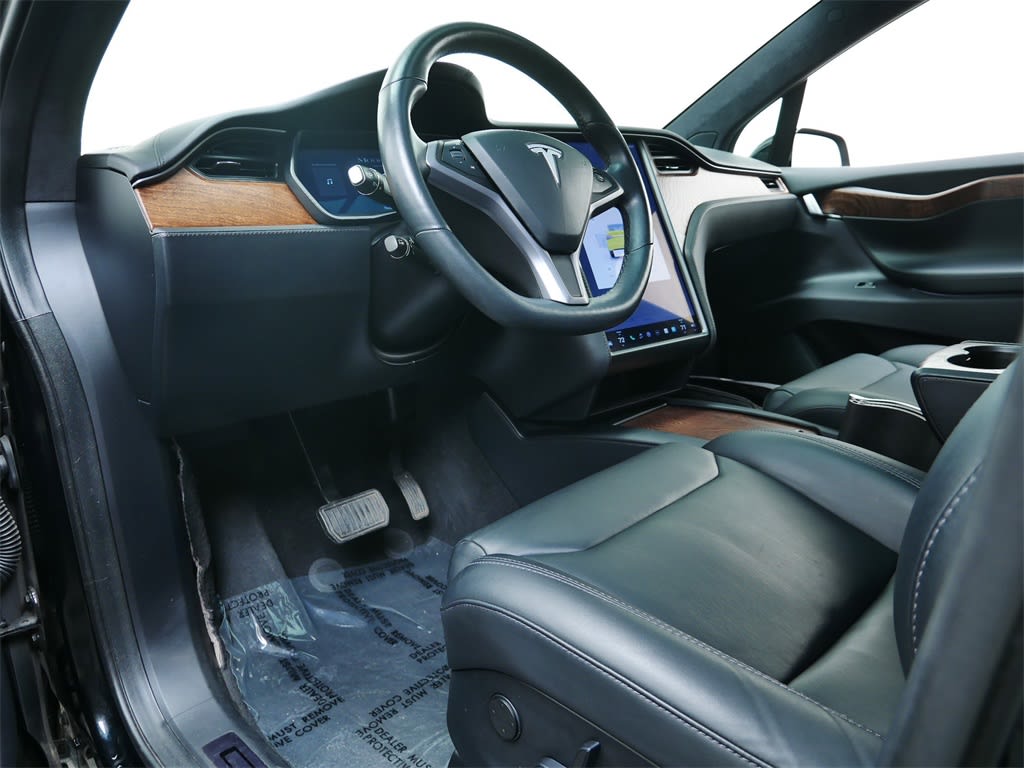 Thumbnail: 2019 Tesla Model X - 7