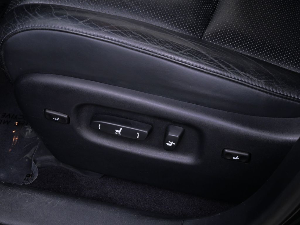 Thumbnail: 2015 Lexus RX - 16