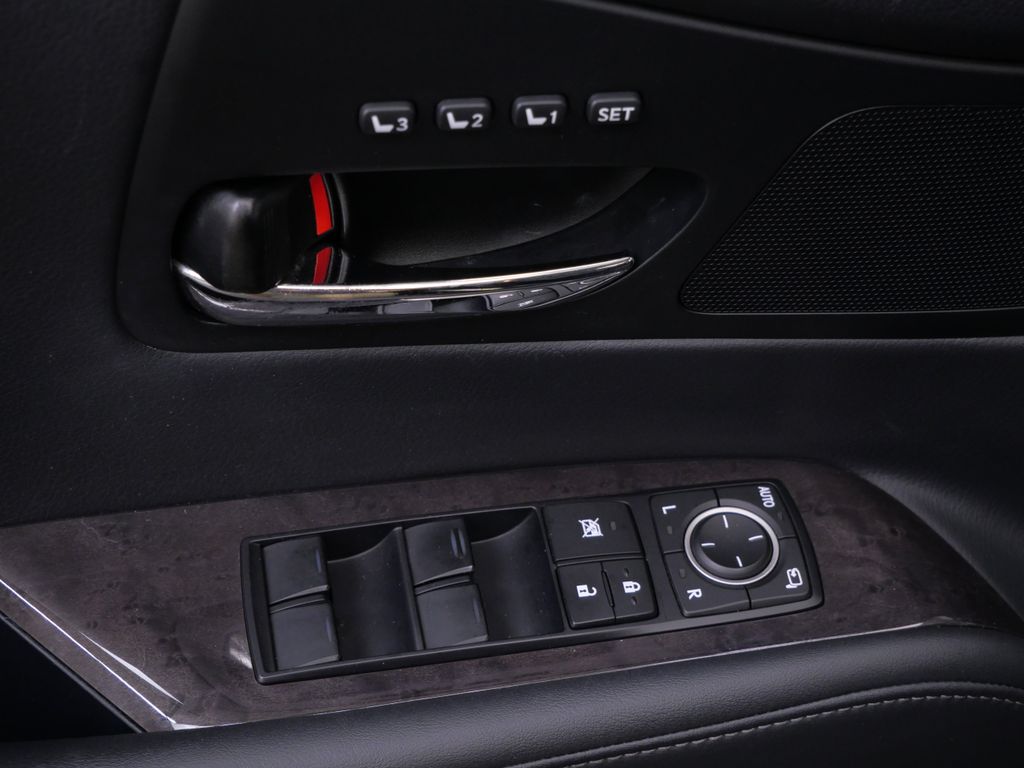 Thumbnail: 2015 Lexus RX - 19