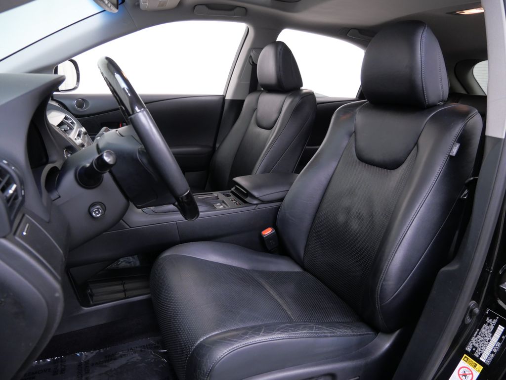Thumbnail: 2015 Lexus RX - 7
