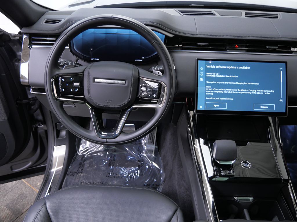 Thumbnail: 2025 Land Rover Range Rover Sport - 2