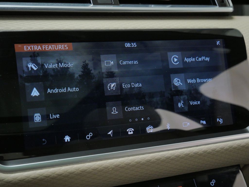 Thumbnail: 2020 Land Rover Range Rover Velar - 23