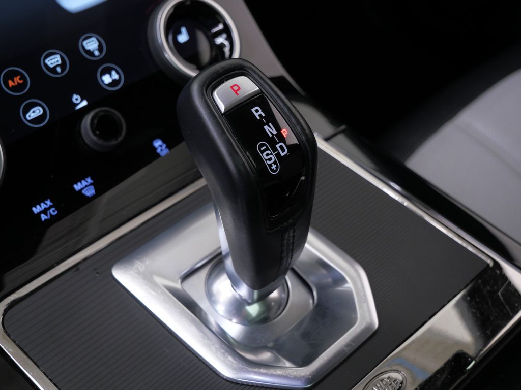 Thumbnail: 2020 Land Rover Range Rover Evoque - 25