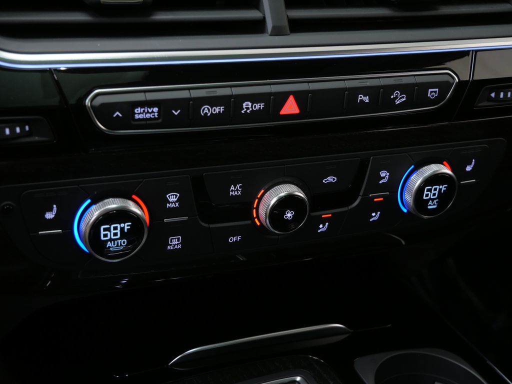 Thumbnail: 2019 Audi Q7 - 23